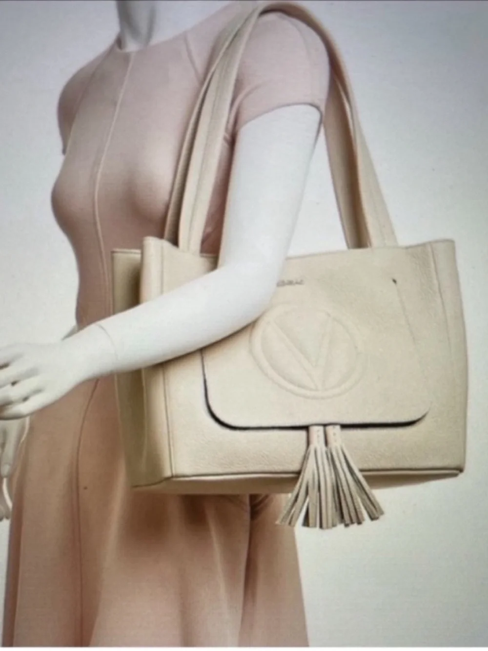Valentino✨Ollie Bag By Mario Valentino
